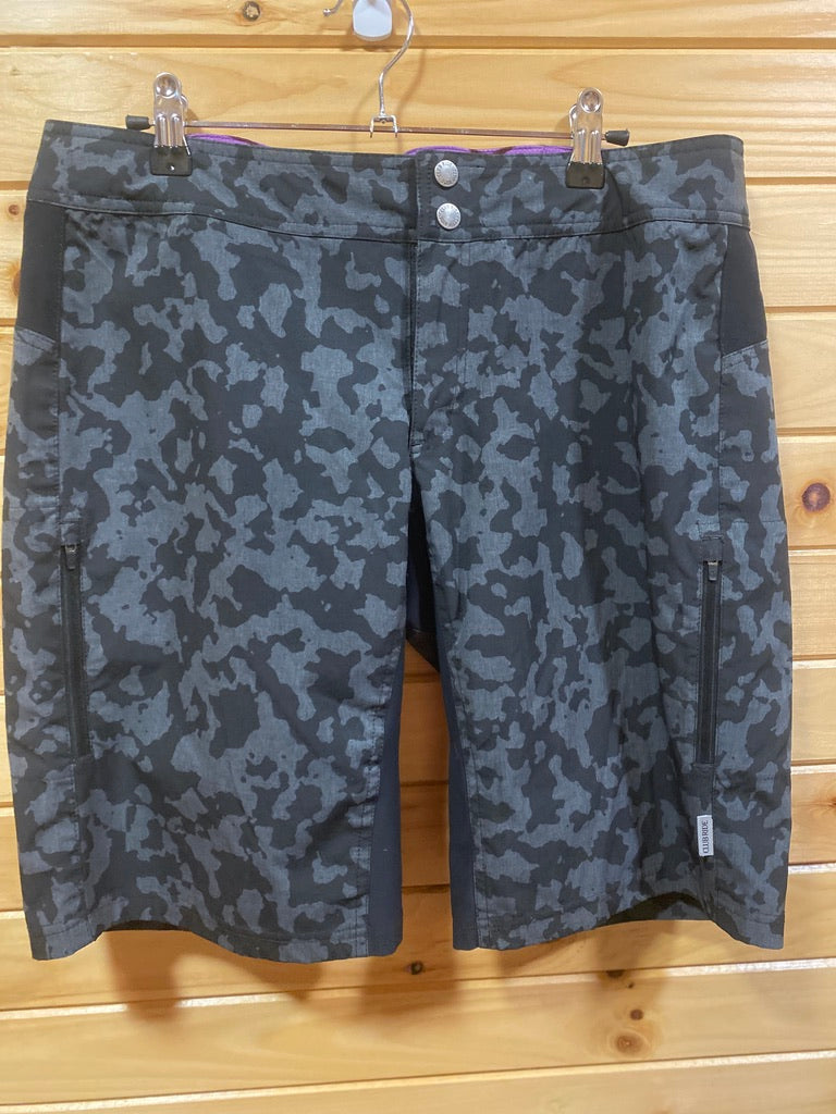 Club Ride Women's MTB Shorts - Large