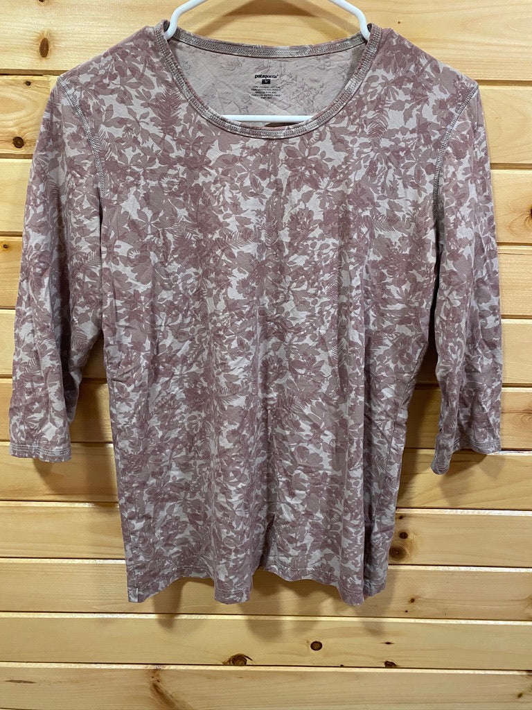 Patagonia Women's 3/4 Shirt- Medium
