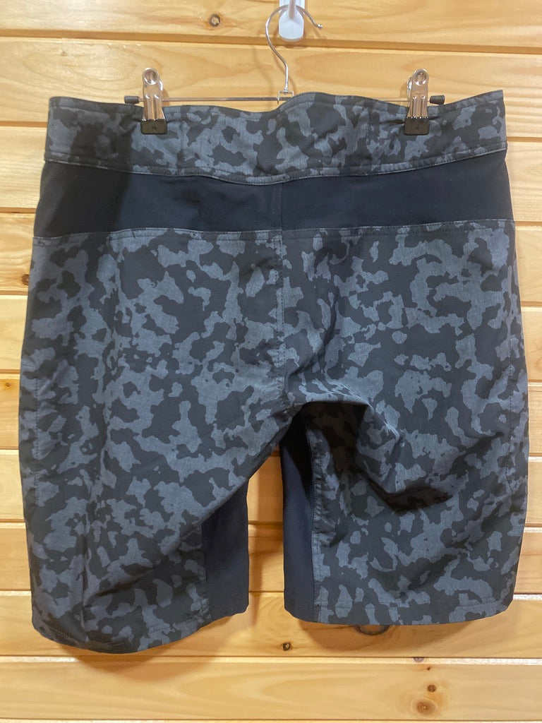 Club Ride Women's MTB Shorts - Large