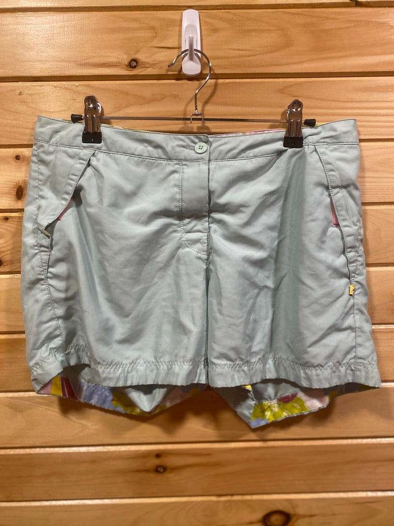 Aventura Women's Shorts- Size 6